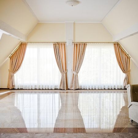 Hotel Olenka ชดัวเวียซ ภายนอก รูปภาพ