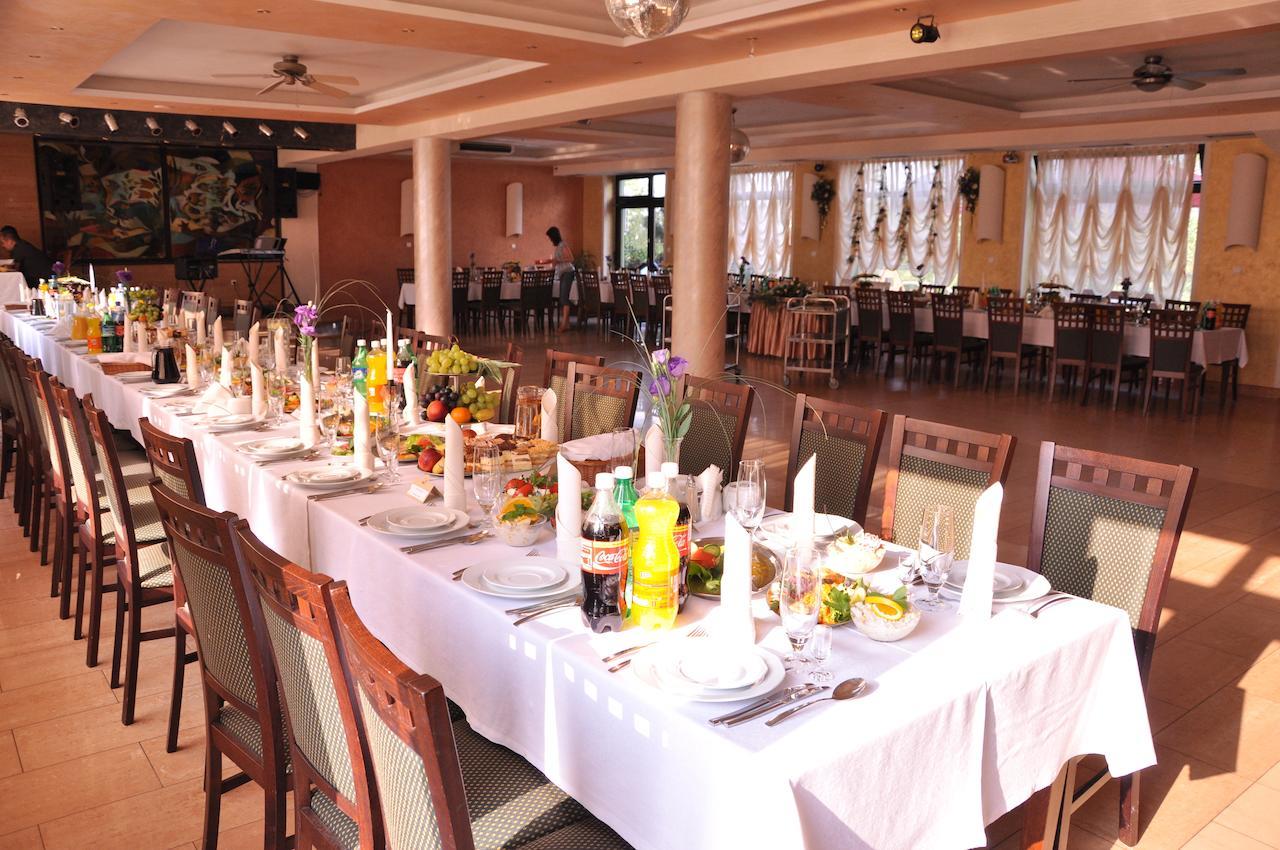Hotel Olenka ชดัวเวียซ ภายนอก รูปภาพ